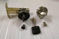 隱藏門鎖-小圓洞